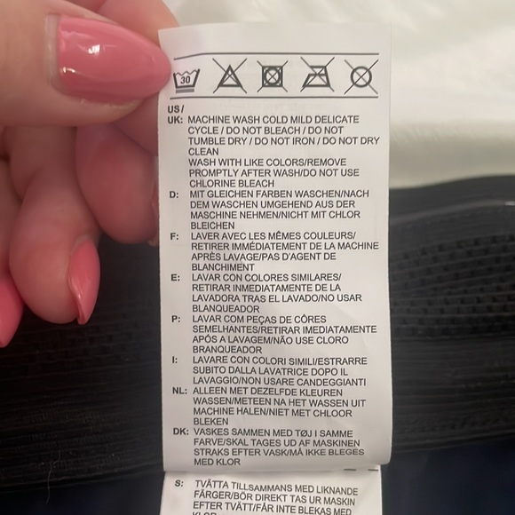 Reebok Shorts - Picture 11 of 15